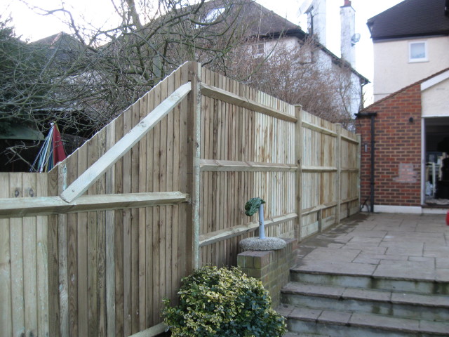 Closeboard with trellis 